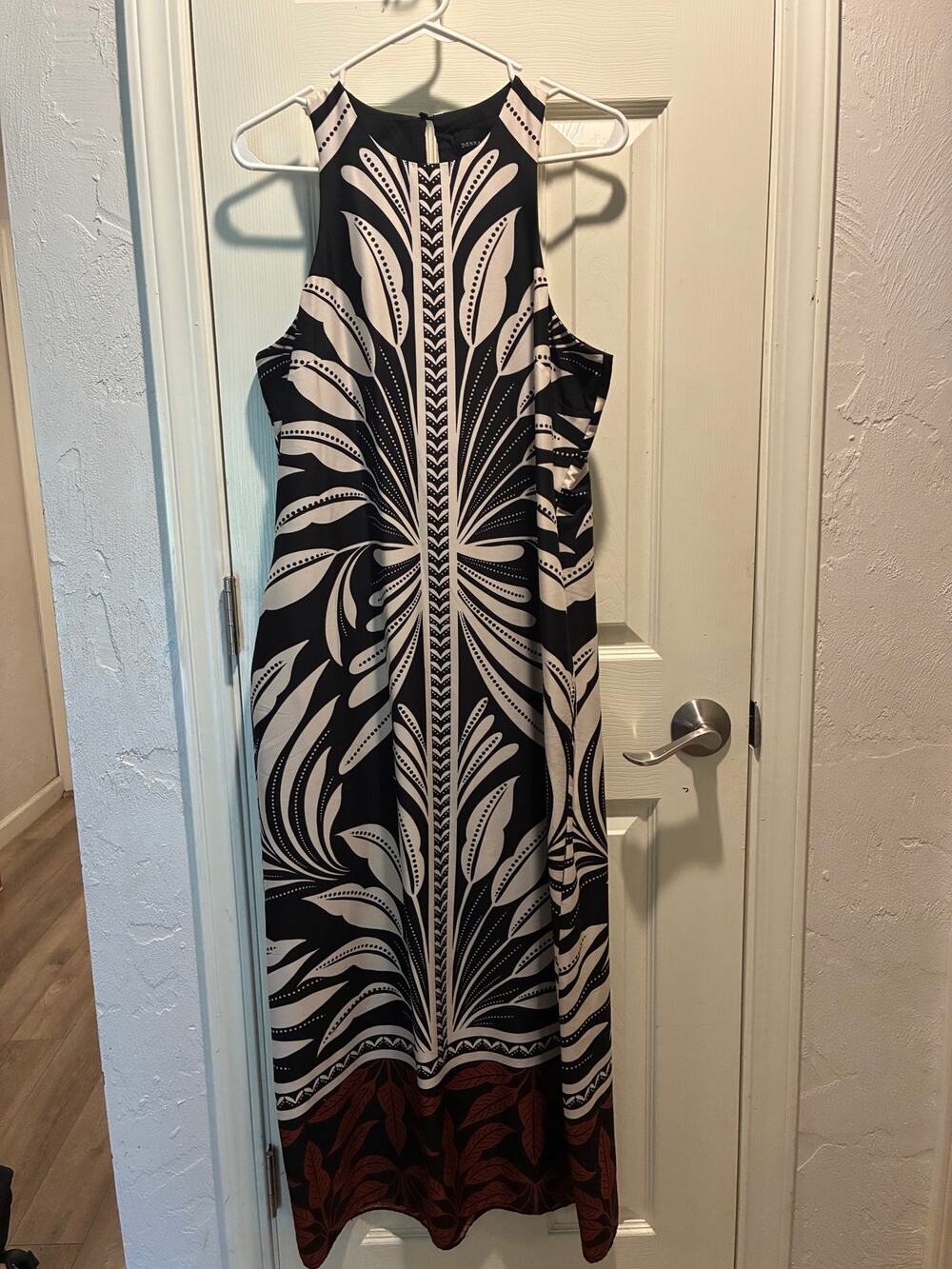 Donna Morgan For Maggy London Raye Leaf Print Maxi Dress